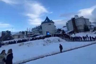 Uludağ’daki teleferik kuyruğu şaşırttı