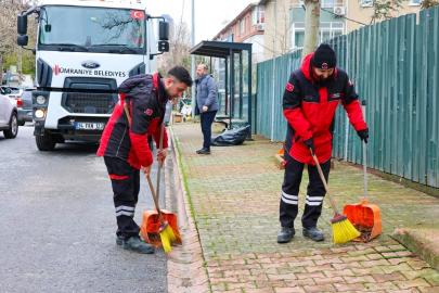 Ümraniye Belediyesinin temizlik çalışmaları aralıksız devam ediyor