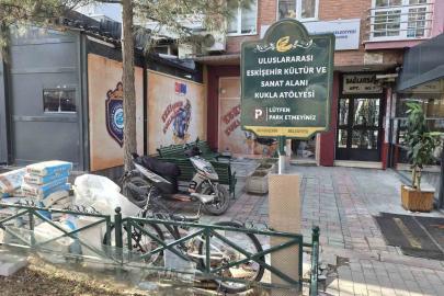 Uyarılar duyarsız sürücülerin umurunda değil