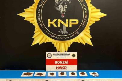 Uyuşturucu taciri 3 şüpheli tutuklandı