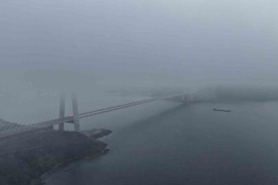 Yavuz Sultan Selim Köprüsü’nde etkili olan sis havadan görüntülendi