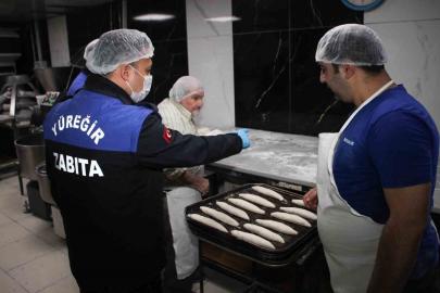 Yüreğir Belediyesi zabıta ekiplerinden fırınlara Ramazan denetimi