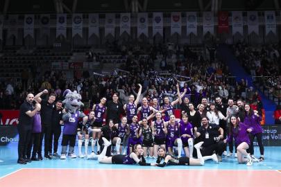 Zeren Spor, Şampiyonlar Ligi’nde çeyrek finale yükseldi