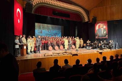 111 genç yürekten dev Çanakkale Oratoryosu