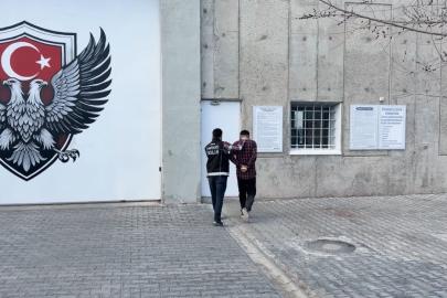 20 yıl 8 ay hapis cezası bulunan şahıs İran sınırında yakalandı