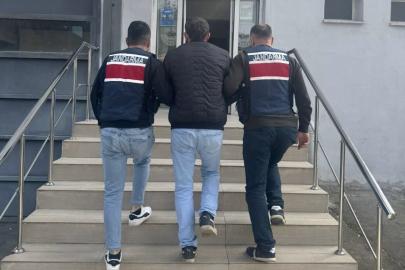 22 yıl hapis cezası bulunan firari saklandığı evde yakalandı