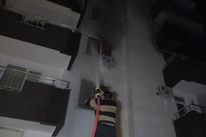 5 katlı binada korkutan yangın:2 kişi dumandan etkilendi