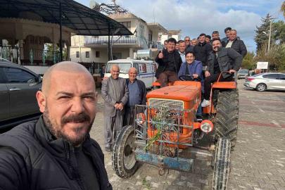 50 yıllık gelenek bozulmadı, traktörle mezarlık ziyareti