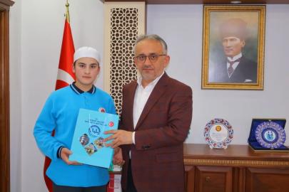 7 ayda hafızlık eğitimini tamamladı