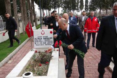 Adıyaman kent protokolü şehitlik ziyaretinde bulundu