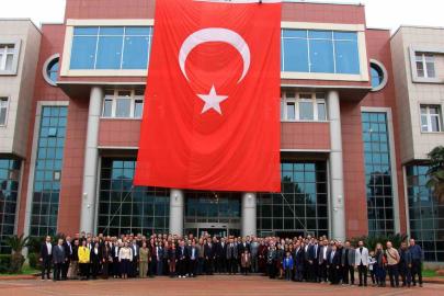 ADÜ’de geleneksel bayramlaşma töreni gerçekleşti