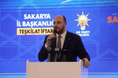 AK Parti Teşkilatı Sakarya’da iftar sofrasında bir araya geldi