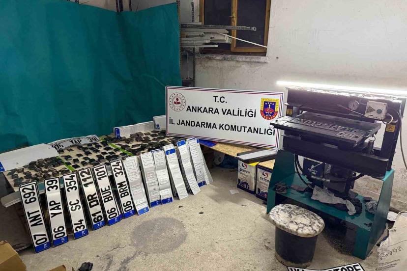 Ankara’da sahte plaka basımı yapan 2 şüpheli gözaltına alındı