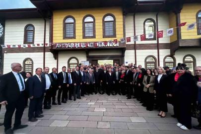 Ankaralılar geleneksel bayramlaşma buluşmasında bir araya geldi