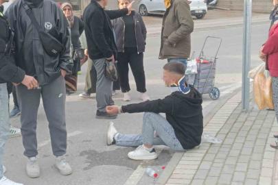 Antalya’da motosiklet ile elektrikli bisiklet çarpıştı: 3’ü çocuk 4 yaralı