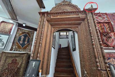 Antalya’daki halı dükkanında dekor olarak kullanılan tarihi mihrap Konya’ya dönüyor
