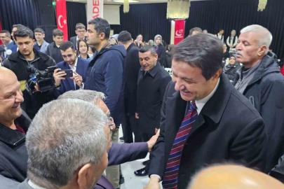 Arıkan, memleketinde bayramlaşma törenine katıldı