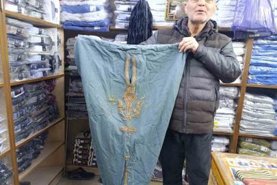 Asırlık Maraş abaları Tarihi Taş Han Çarşısı’nda yaşatılıyor