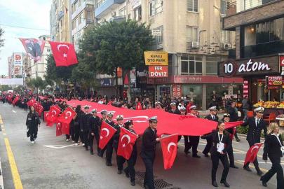 Atatürk’ün Mersin’e gelişinin 103’üncü yıl dönümü törenle kutlandı