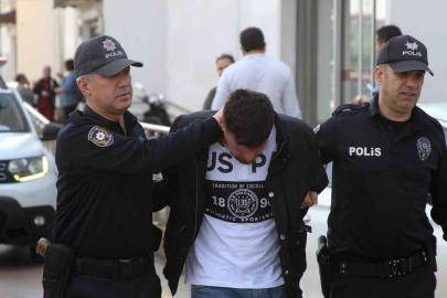 Ayağıyla araç sürdü: Ev hapsi ve her türlü motorlu araç kullanmama cezası aldı