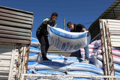 Aydın Büyükşehir’in yem desteği devam ediyor