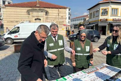 Babaeski’de Yeşilay bilgilendirme standı kuruldu