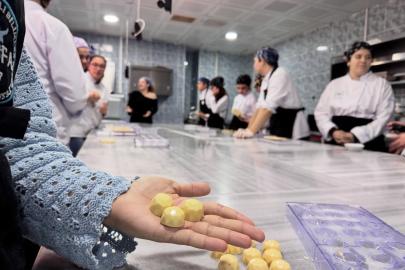 Balıkesir Üniversitesi’nde çikolata atölyesi düzenlendi