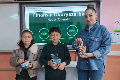 Balıkesir’de öğrencilere ilk ders "Finansal Okuryazarlık"