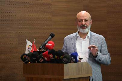 Başkan Çolakbayrakdar: "Yapay zekâ ve 3. nesil yazılım ile hızlı çözüm üretiyoruz"
