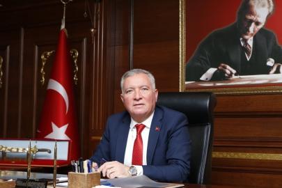 Başkan Kepenek; "Kadınlarımız toplumumuzun en önemli değerlerindendir"