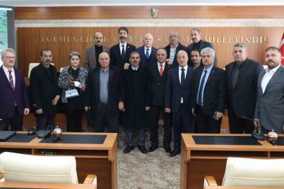 Başkan Sekmen’den muhtarlar buluşması