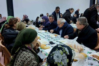 Başkan Subaşıoğlu, Ramazan’ın bereketini gönül sofralarında paylaşıyor