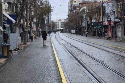 Bayramın 2’nci günü kent meydanı sessizliğe büründü