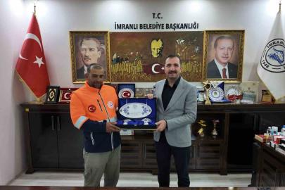 Belediye personeli haraketliyle yürekleri ısıttı