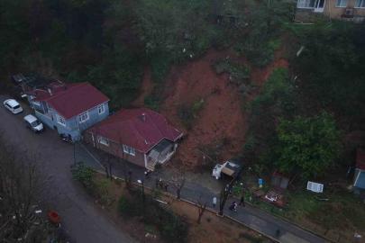 Beykoz’da toprak kayması: Tek katlı ev ve otomobil hasar gördü