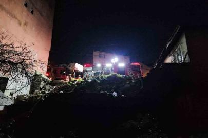 Beyoğlu’nda metruk binada korkutan yangın