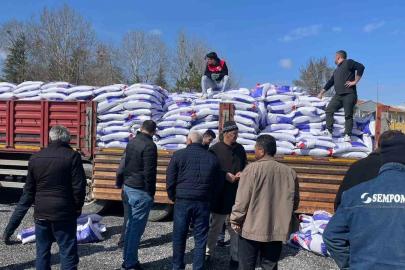 Beyşehir’de çiftçilere nohut tohumu dağıtıldı
