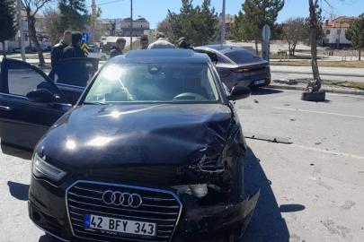 Beyşehir’de otomobiller çarpıştı: 2 yaralı