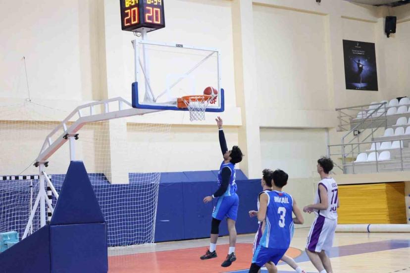 Bilecik’te okul sporları basketbol grup müsabakaları sürüyor