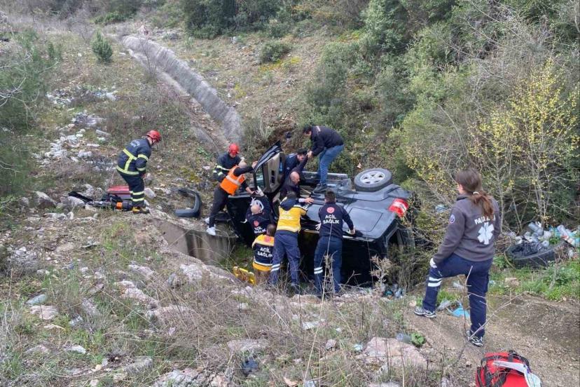 Bilecik’te otomobil takla attı: 2 yaralı