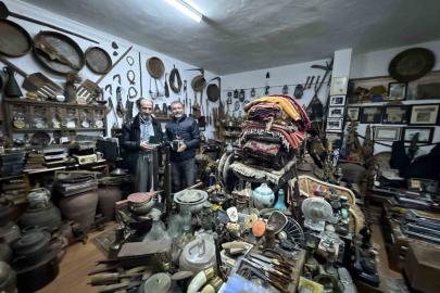 Bir bisküvi kutusuyla başladı, 15 bine yakın parçadan oluşan etnografya koleksiyonuna dönüştü