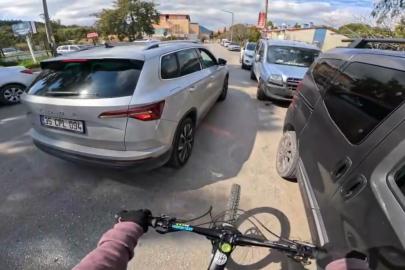 Bisikletli genci sıkıştırıp aracından inen sürücüye 180 bin lira ceza