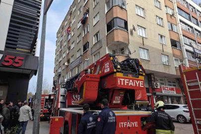 Bulaşık makinesi alev aldı, yangın büyümeden söndürüldü