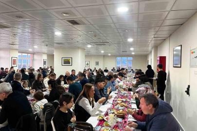Burhaniye’de akademik ve idari personel iftarda buluştu