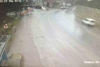 Bursa’da Bayram arifesinde feci kaza kamerada: 7 yaralı