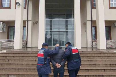 Bursa’dan uyuşturucu madde getirirken Çanakkale’de yakalandı