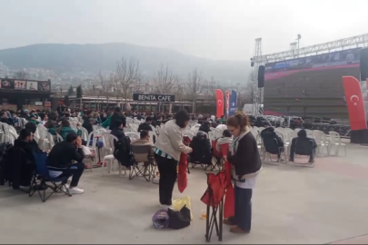 Bursaspor sevdası sokağa taştı