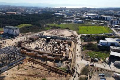 Çayırova Mekke Film Platosu, ziyaretçi akınına uğradı