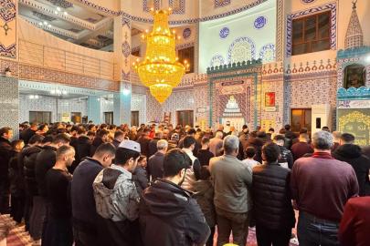 Çermik’te Kadir gecesi dualarla idrak edildi