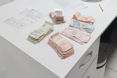 Cuma çıkışı dilencilere zabıta baskını: Üzerlerinden binlerce lira çıktı